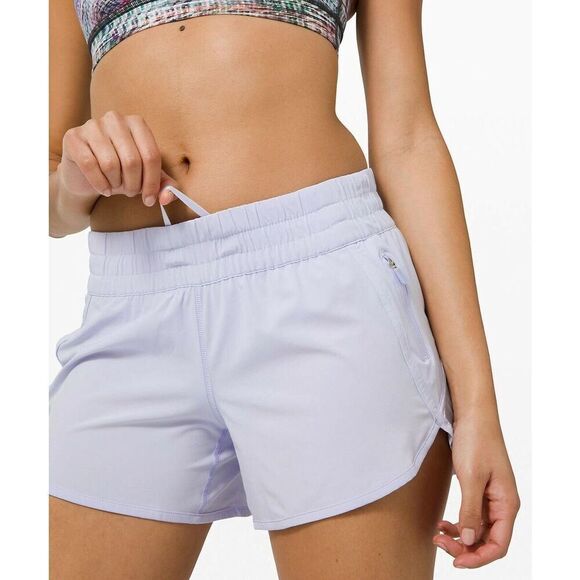 ✨Lululemon Hotty Hot Low-Rise Lined Short 4" Pastel Blue Sz 8✨ - Picture 5 of 14